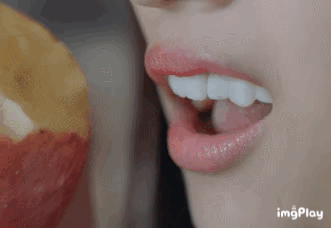 動如“瘋癲”，僵如“面癱”，2021年，就屬你們演得最讓我齣戲