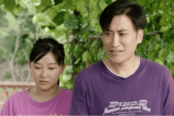 娛樂圈一隱藏富豪，入股賓利投資《戰狼2》，父親與趙本山交情深