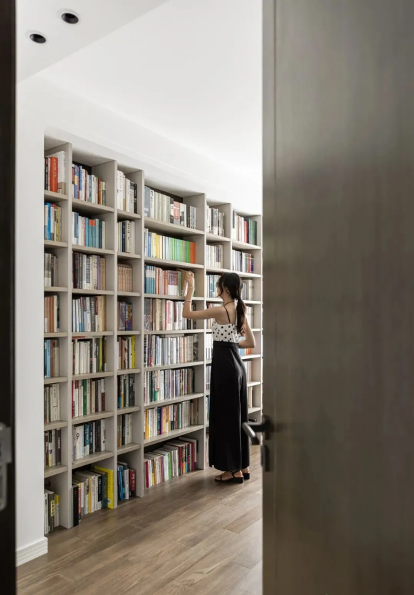 改造90㎡精裝房，客餐廳一體、雙衛生間、衣帽間…拒絕千篇一律