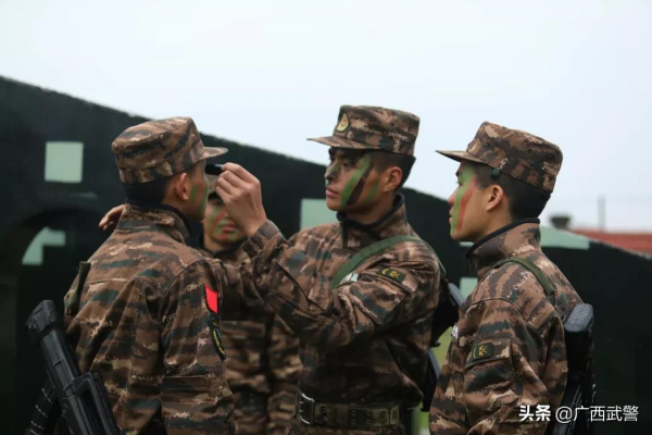 這些武警專屬“妝容”,你可都見過? 這些武警專屬“妝容”,你可都見過?