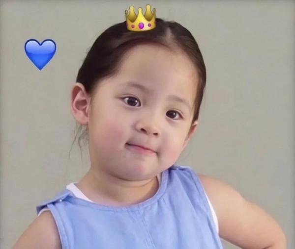 17位女星童年照,你能認出來誰?有人從小美到大,有人女大十八變 17位女星童年照,你能認出來誰?有人從小美到大,有人女大十八變