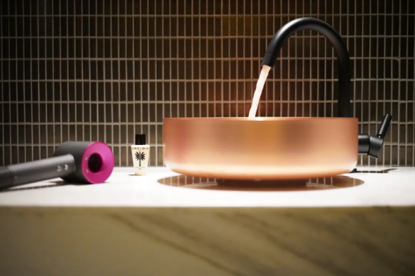 沉浸式體驗10000㎡水鄉秘境，住loft星空房，不輸奢牌品質度假