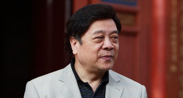 人前人後竟是兩幅面孔？這5位“表裡不一”的男星，人設洗不白了