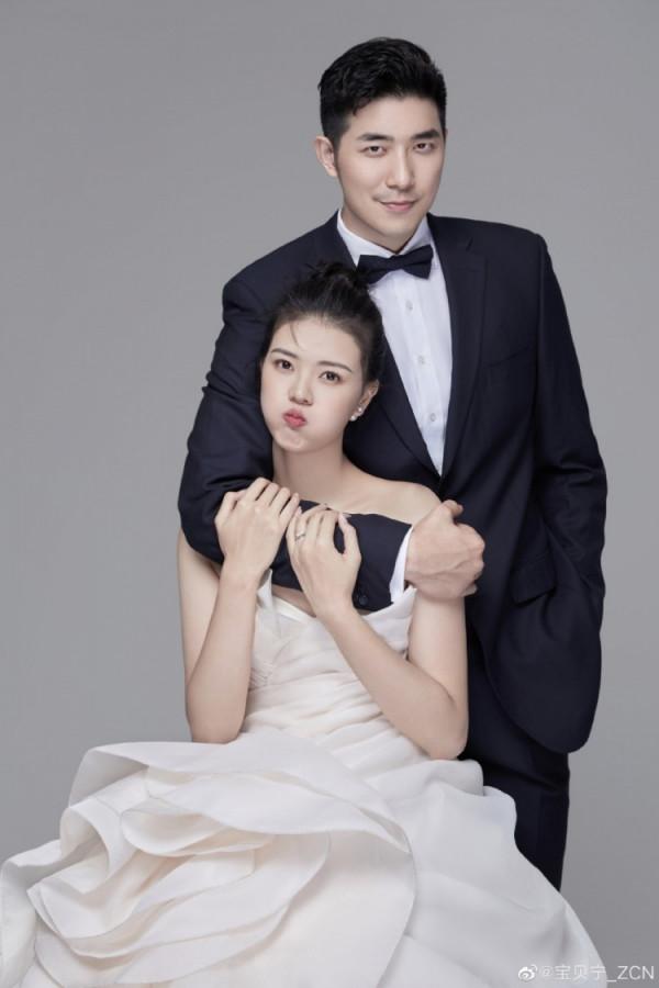 祝百年好合！張常寧微博曬與吳冠希婚紗照：六月婚禮見