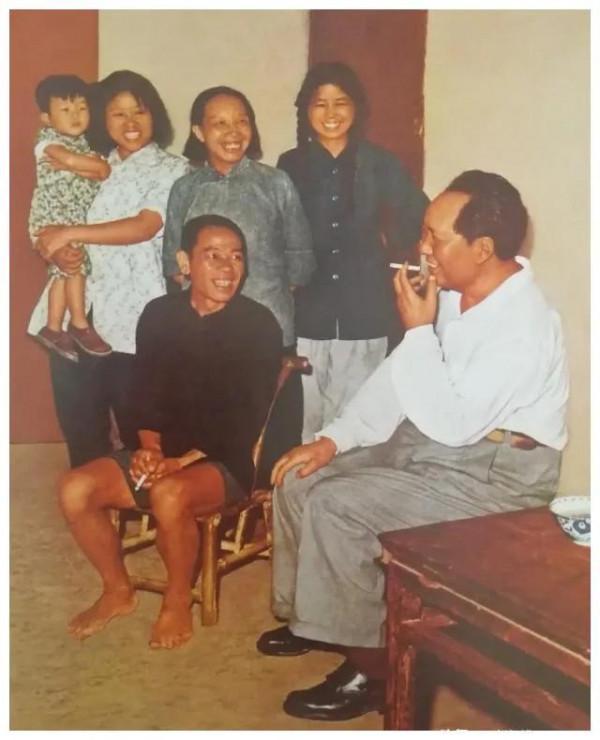 敬仰偉人毛主席 敬仰偉人毛主席