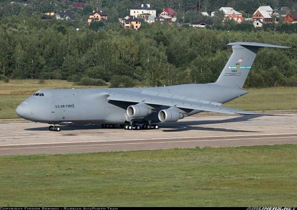 C-5“銀河”運輸機圖集（270圖）