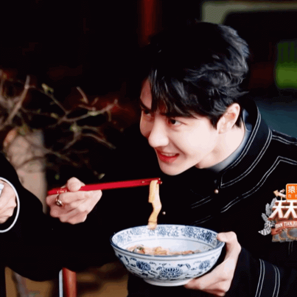 王一博乾飯人現場②