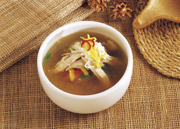 隔夜飯會致癌？醫生教你正確儲存剩菜，這樣處理不怕生病