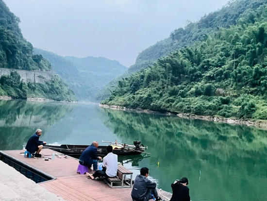 到嘉陽·桫欏湖 體會四川人地道的悠閒滋味(中) 到嘉陽·桫欏湖 體會四川人地道的悠閒滋味(中)
