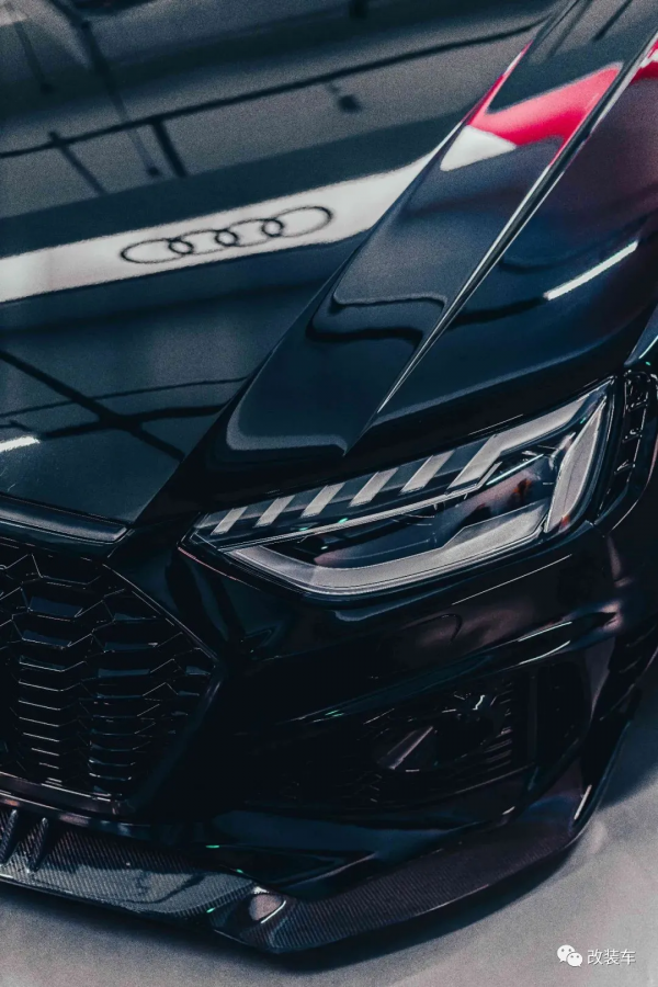 玩過十幾臺車後打造寬體黑武士奧迪A4 Avant，RS4車主看了都點贊