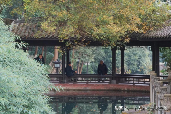 李子柒“隱居”地公開，這座比成都還安逸的城市，究竟是什麼地方