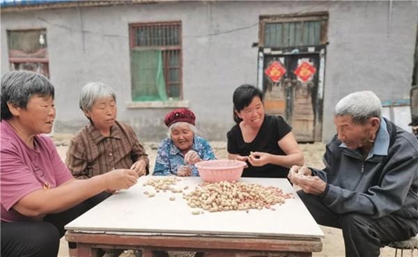 妻子114歲,丈夫119歲,年齡相加233歲,卻未得到吉尼斯的認證 妻子114歲,丈夫119歲,年齡相加233歲,卻未得到吉尼斯的認證