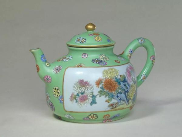 賞歷代瓷器上的菊花紋樣典藏君 昨天