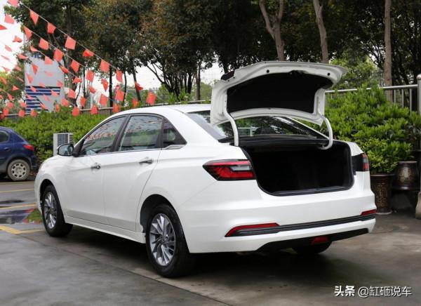 8萬多入手啟辰D60，軒逸同款發動機，空間大油耗低，價效比很高