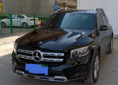 自駕傍水崖冰河世紀公園，GLB的舒適感還是不錯的