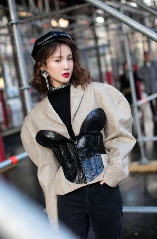 貝雷帽造型：趙麗穎 劉詩詩 楊冪 宋茜 熱巴 楊紫 李沁 倪妮 金晨 喬欣 周也