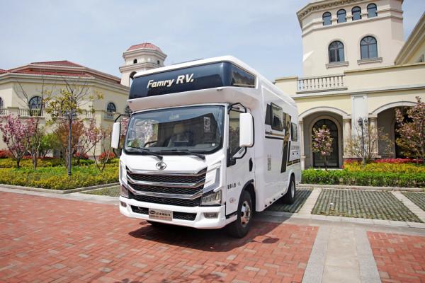 48V能源供給/初代網紅平頭卡車 法美瑞海角7號全系房車震撼亮相 48V能源供給/初代網紅平頭卡車 法美瑞海角7號全系房車震撼亮相