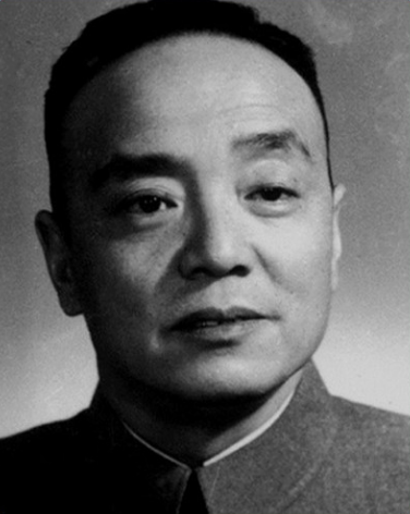 楊尚昆接手中央辦公廳，毛澤東親筆簽名，托葉劍英轉交特別委任狀