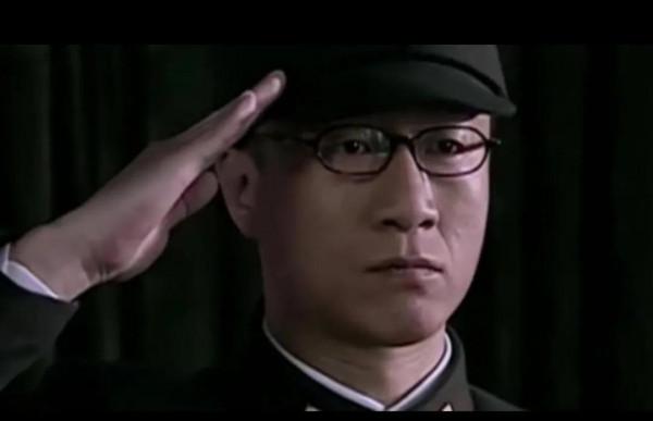 《隱蔽戰線的紅玫瑰與白玫瑰》