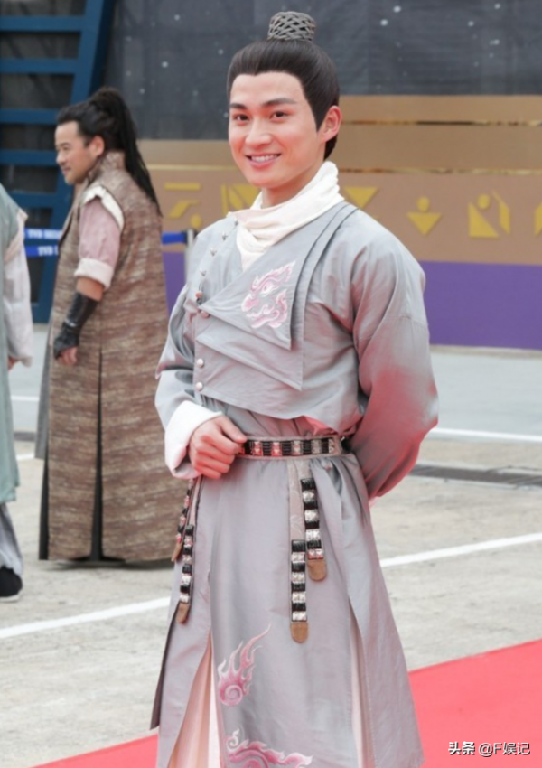 TVB節目巡禮曝眾小生花旦地位:花旦排名沒驚喜,小生排名有驚喜 TVB節目巡禮曝眾小生花旦地位:花旦排名沒驚喜,小生排名有驚喜