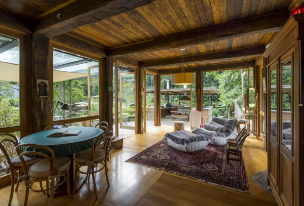 等有錢了，一定要回到鄉村，蓋一個有歸屬感的房子