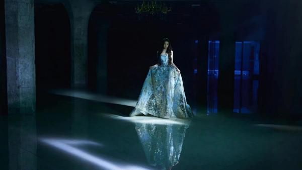 關曉彤再一次驚豔成紅毯大贏家!兩身禮服全部曝光,今晚發揮穩定 關曉彤再一次驚豔成紅毯大贏家!兩身禮服全部曝光,今晚發揮穩定