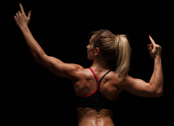 乾貨:俯身直臂下壓的訓練細節。想把背練寬應該選用什麼動作? 乾貨:俯身直臂下壓的訓練細節。想把背練寬應該選用什麼動作?