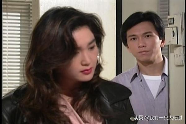 《火玫瑰》痛苦和仇恨沒有辦法感同身受,海潮與喬立只能遺憾收場 《火玫瑰》痛苦和仇恨沒有辦法感同身受,海潮與喬立只能遺憾收場