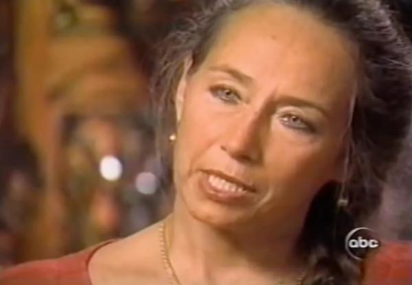 “洗嬰帝國”有多黑？美國巨星安吉麗娜·朱莉的養子是偷來的？