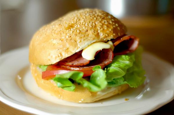 天涼了,教你3道早餐餅做法,不用早起醒面發麵,大人小孩都愛吃 天涼了,教你3道早餐餅做法,不用早起醒面發麵,大人小孩都愛吃