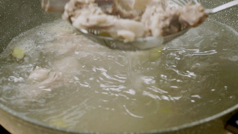 靈芝燕窩不如燉這一鍋！暖身暖胃，吃一碗頂3條秋褲