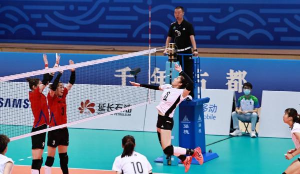 劉晏含更適合打主攻！遼寧佔據四強的主動權，小自由人防守很出色