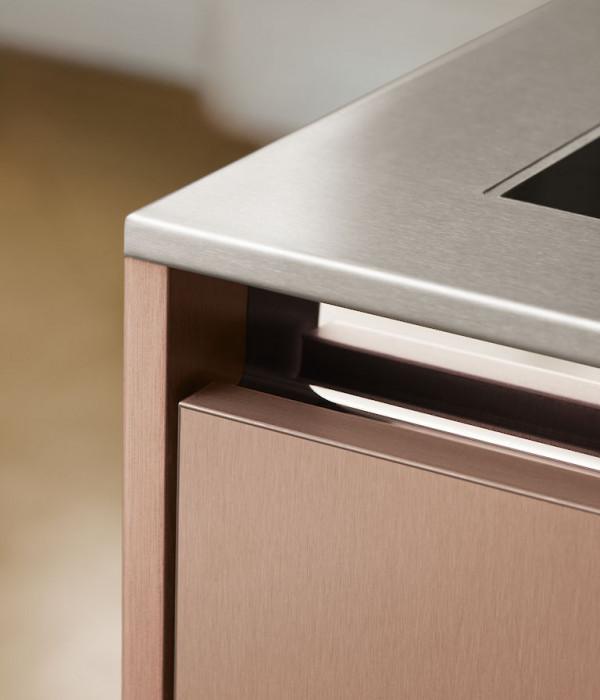 西曼帝克櫥櫃作為情感的媒介,逐漸成為一種新的消費心態 西曼帝克櫥櫃作為情感的媒介,逐漸成為一種新的消費心態