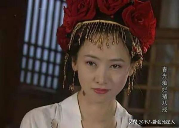 過氣明星走穴群像：“最帥楊逍”兩千八5首歌，胖“唐僧”吃老本