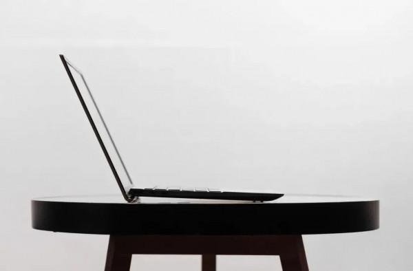 評測｜顏值效能兩不誤，就很Pro