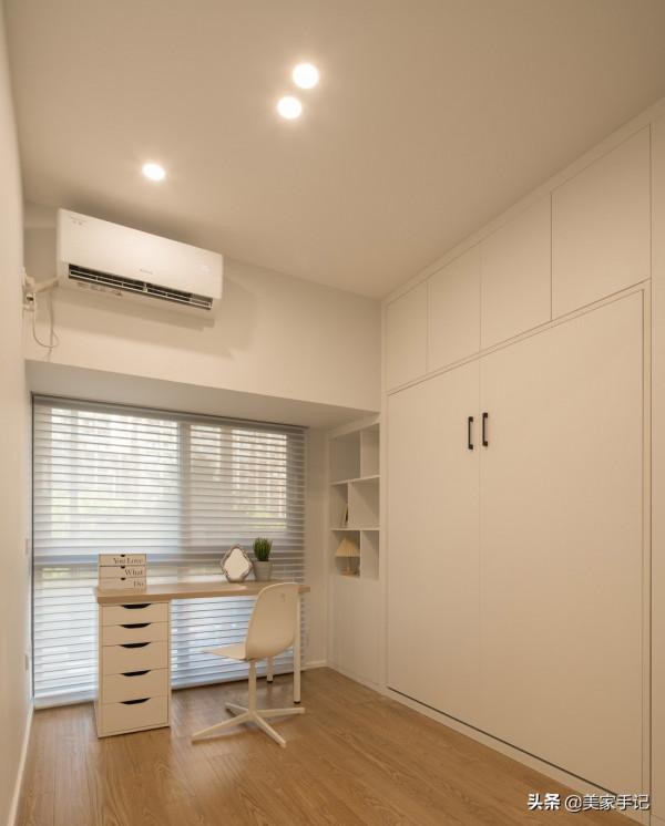 一入他家就被溫馨治癒的氛圍給迷住，全屋明亮又幹淨，太有品味了