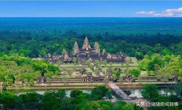 世界七大奇蹟之-吳哥窟，絕美的地方，你敢去嗎？