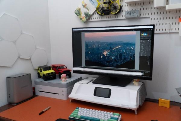 誰說電競顯示器沒有高畫質——微星MAG274QRF-QD電競顯示器