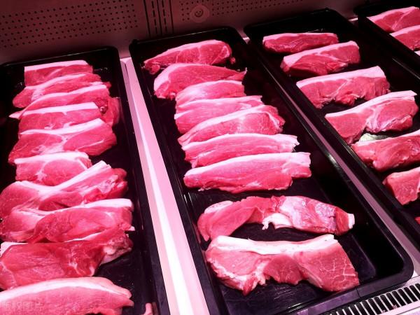 解凍豬肉時,不用開水燙,牢記3個小竅門,解凍又軟又快 解凍豬肉時,不用開水燙,牢記3個小竅門,解凍又軟又快