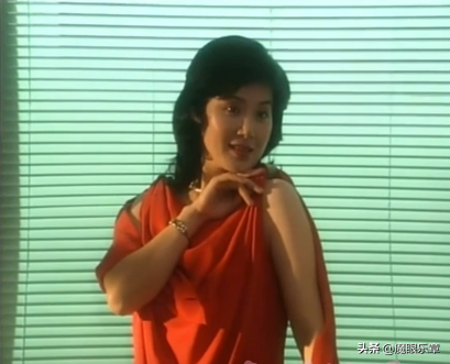 26年後看《孽債》:嚴曉頻像王菲、思凡真帥、女神就是池華瓊 26年後看《孽債》:嚴曉頻像王菲、思凡真帥、女神就是池華瓊