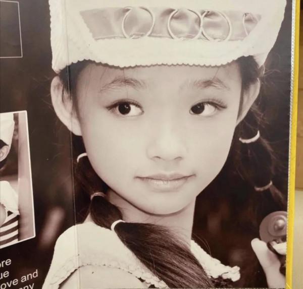 17位女星童年照,你能認出來誰?有人從小美到大,有人女大十八變 17位女星童年照,你能認出來誰?有人從小美到大,有人女大十八變