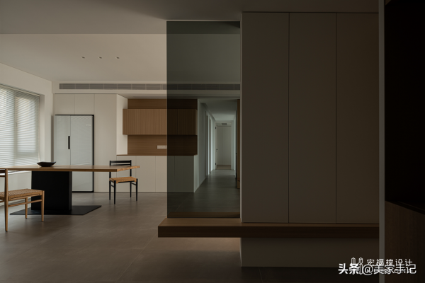 成都夫妻160㎡的家,堅持全屋打滿櫃子,效果不是一般的實用大氣 成都夫妻160㎡的家,堅持全屋打滿櫃子,效果不是一般的實用大氣