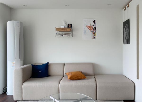 90㎡剛需面積，韓國夫妻只買基礎軟裝，極簡乾淨顯大，又有煙火氣