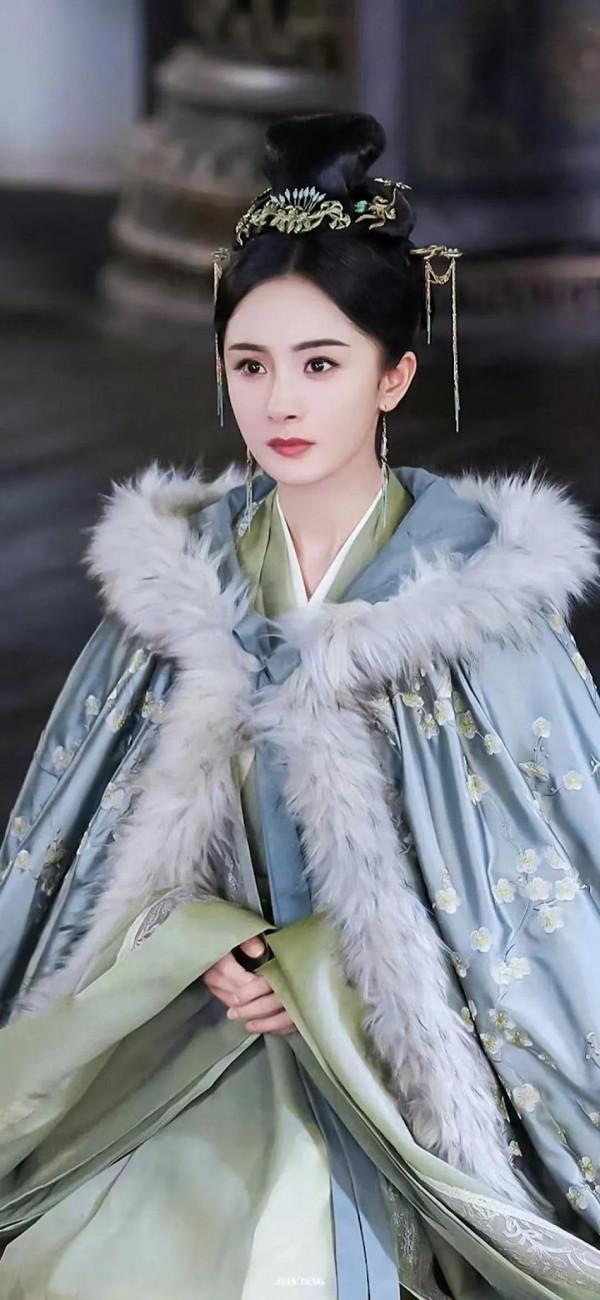 《斛珠夫人》桌布｜楊冪陳偉霆