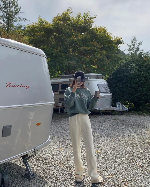 還在穿闊腿褲嗎?秋冬這4條褲子才流行 還在穿闊腿褲嗎?秋冬這4條褲子才流行