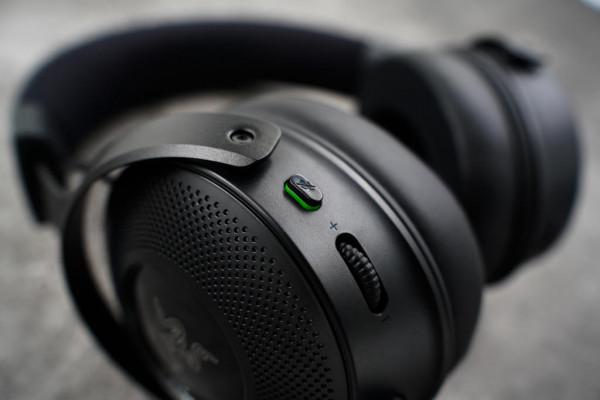 “震”撼無限：雷蛇北海巨妖v3超感版遊戲耳機評測