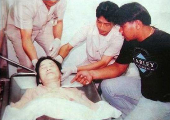 葬禮隆重的明星，每一位離世都令人不捨，最大的78歲，最小的24歲