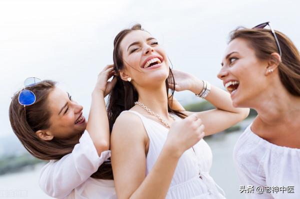 生氣是毒藥,讓人抑鬱,讓人生病;開心是良藥,治癒生活治癒疾病 生氣是毒藥,讓人抑鬱,讓人生病;開心是良藥,治癒生活治癒疾病