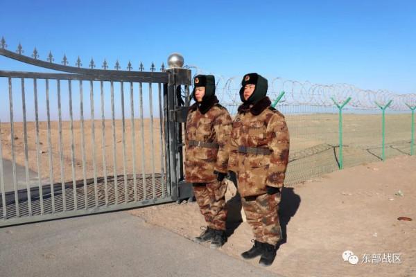 西北戈壁，兵哥哥8大取暖“妙招”你Get了沒有？