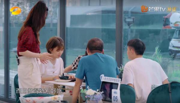 張萌好心辦壞事，《中餐廳》這次徹底被打臉了